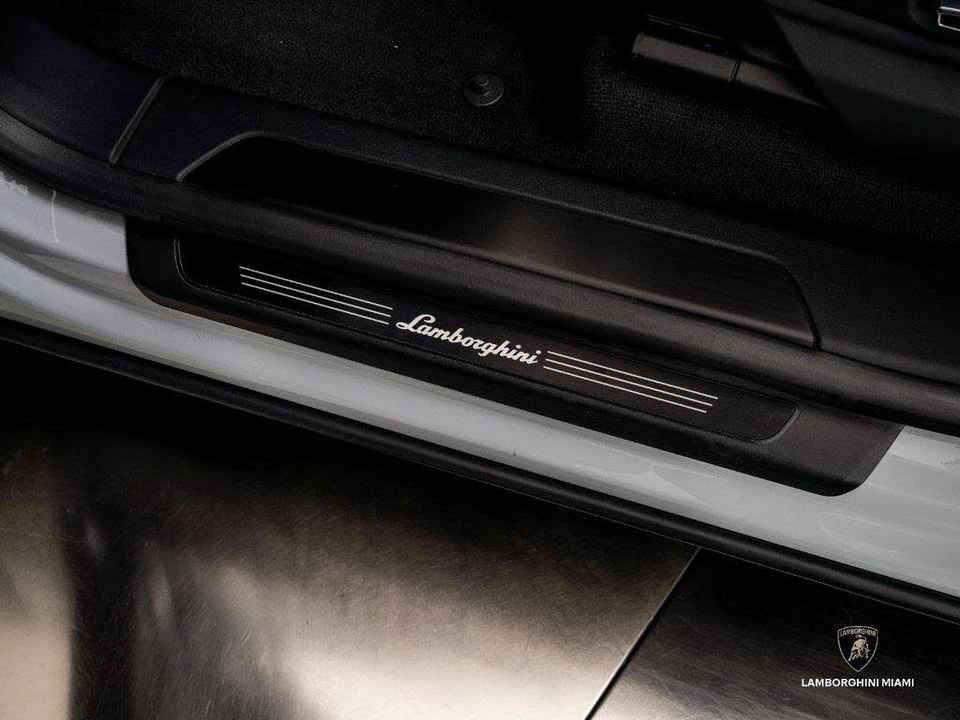 2023 Lamborghini Urus S - Image 21 of 31