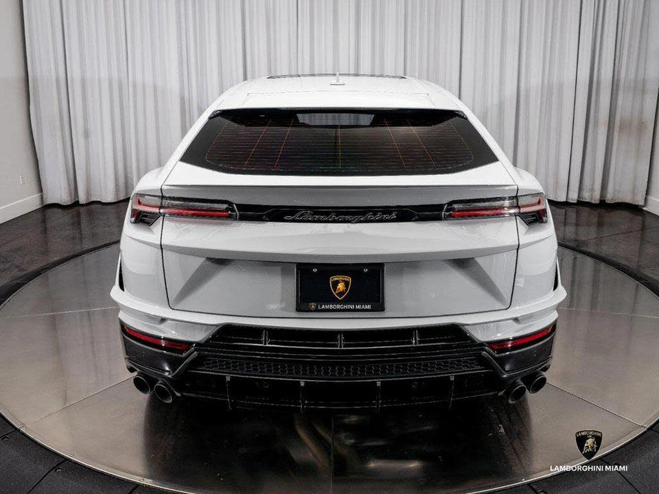 2023 Lamborghini Urus S - Image 11 of 31