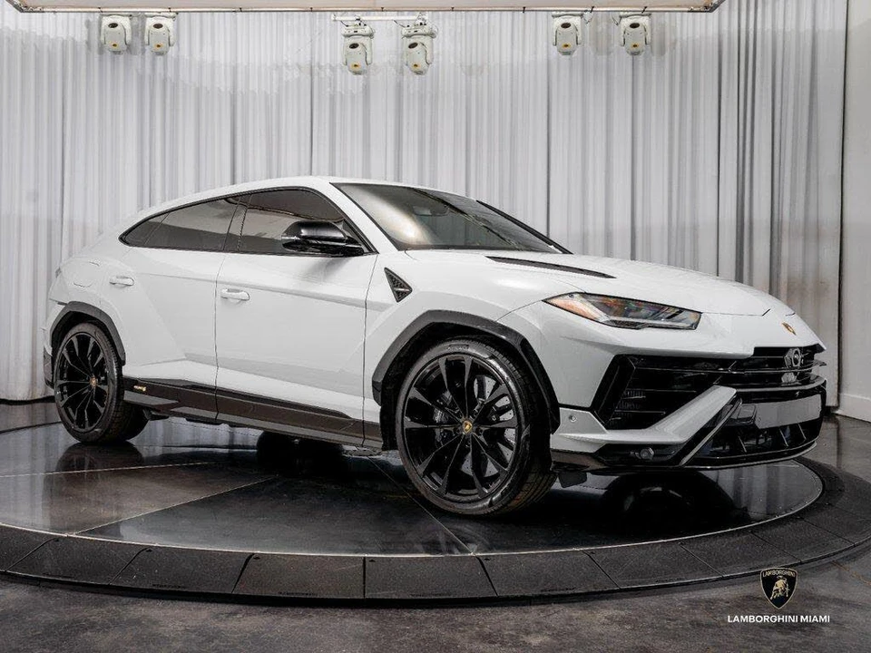 2023 Lamborghini Urus S - Image 18 of 31