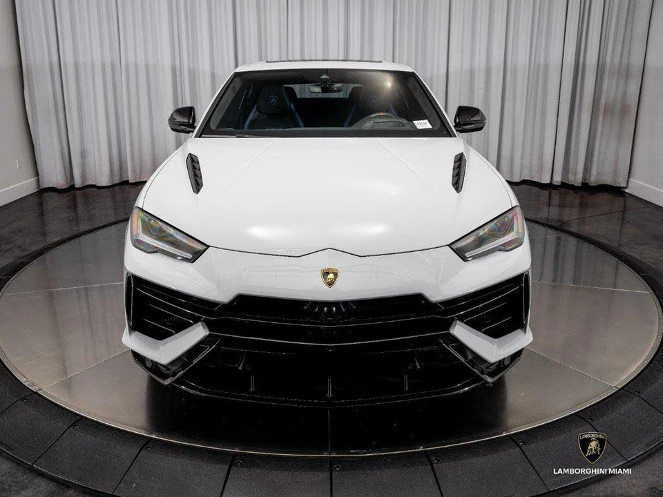 2023 Lamborghini Urus S - Image 3 of 31