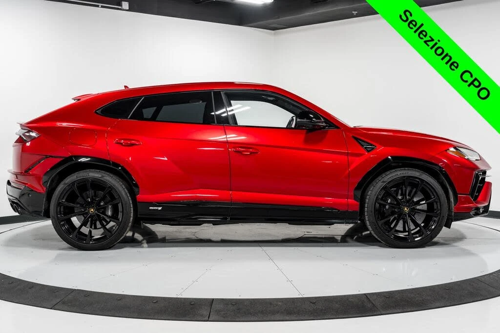 2023 Lamborghini Urus S - Image 2 of 31