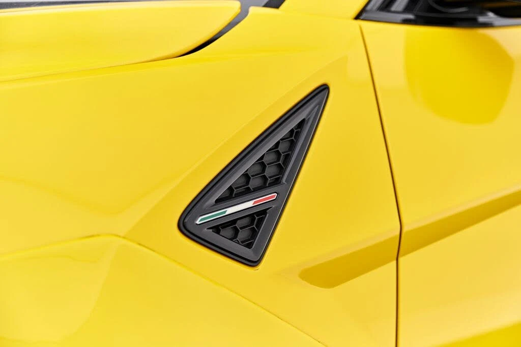 2023 Lamborghini Urus S - Image 24 of 31