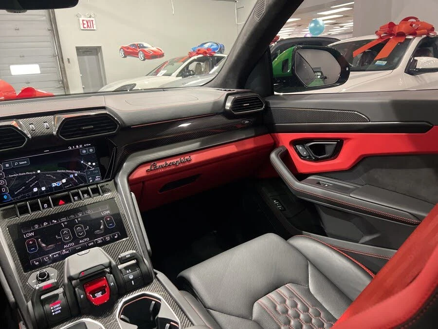 2023 Lamborghini Urus S - Image 26 of 31
