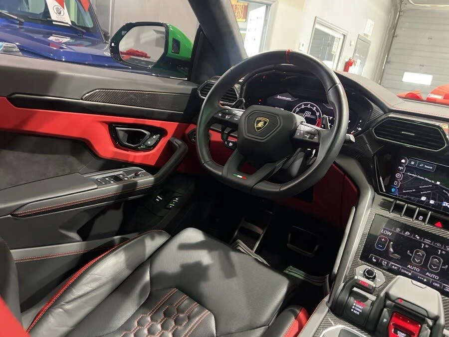 2023 Lamborghini Urus S - Image 27 of 31