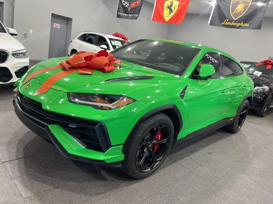 2023 Lamborghini Urus S - Image 2 of 31