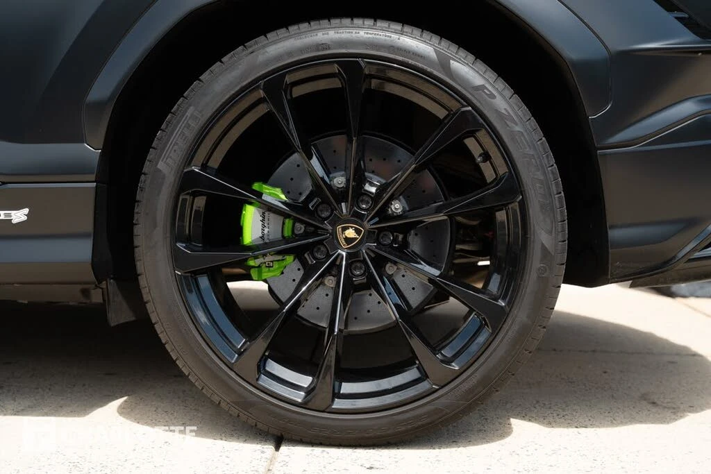 2023 Lamborghini Urus S - Image 9 of 31