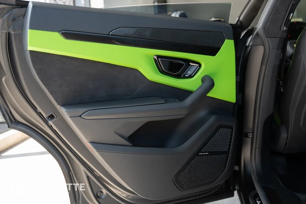 2023 Lamborghini Urus S - Image 29 of 31