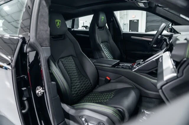 2023 Lamborghini Urus S - Image 14 of 31