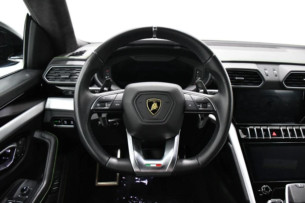 2023 Lamborghini Urus S - Image 9 of 25