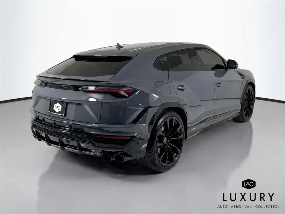 2023 Lamborghini Urus S - Image 6 of 6