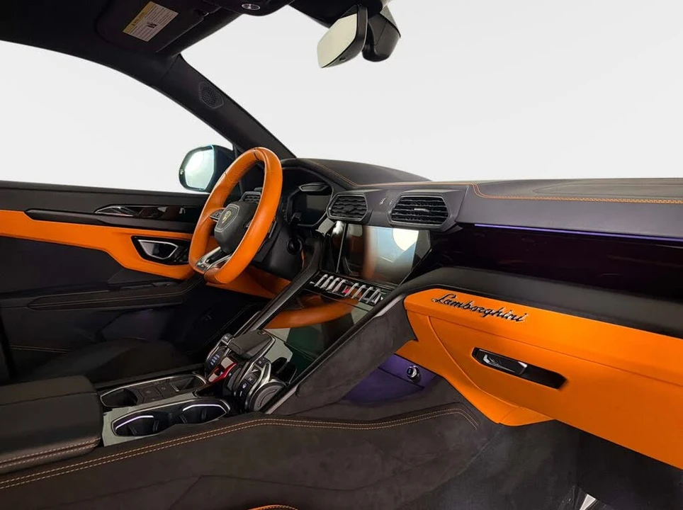 2023 Lamborghini Urus S - Image 28 of 31