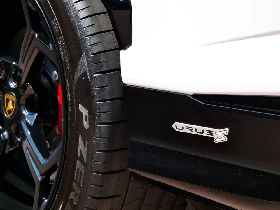 2023 Lamborghini Urus S - Image 10 of 28