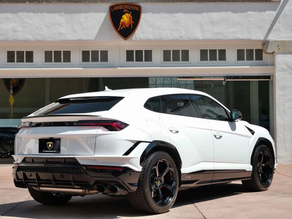 2023 Lamborghini Urus S - Image 5 of 28