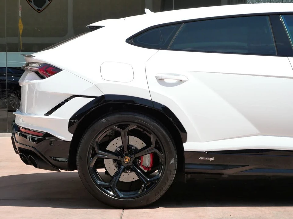 2023 Lamborghini Urus S - Image 11 of 28