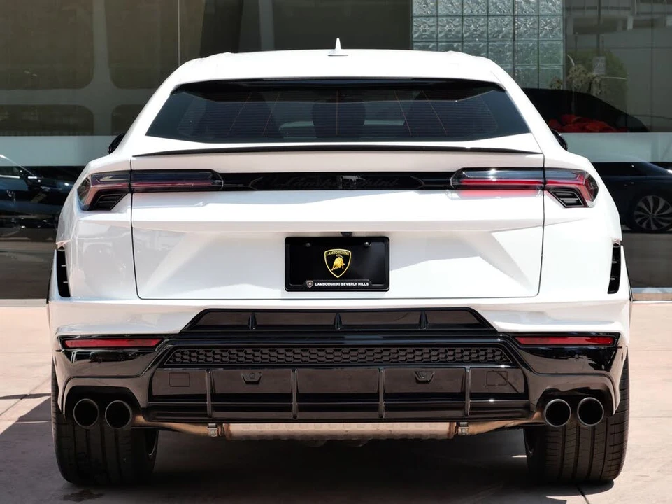2023 Lamborghini Urus S - Image 4 of 28
