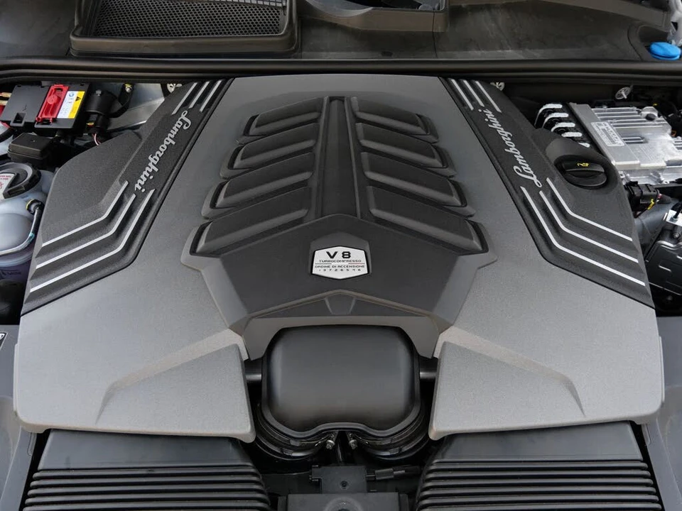 2023 Lamborghini Urus S - Image 25 of 28
