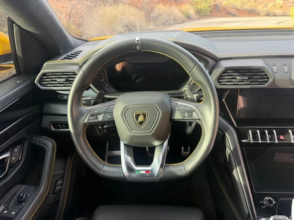 2023 Lamborghini Urus S - Image 23 of 31