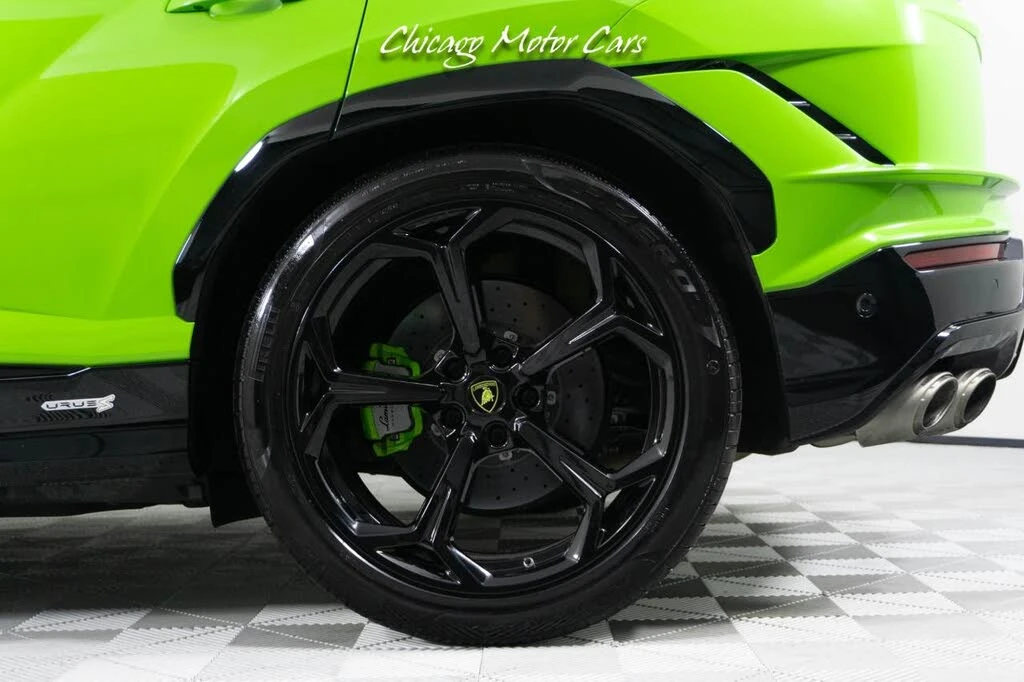 2023 Lamborghini Urus S - Image 16 of 17