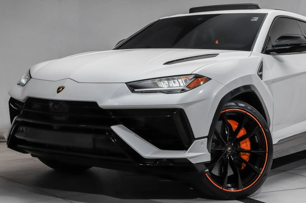 2023 Lamborghini Urus S - Image 2 of 22
