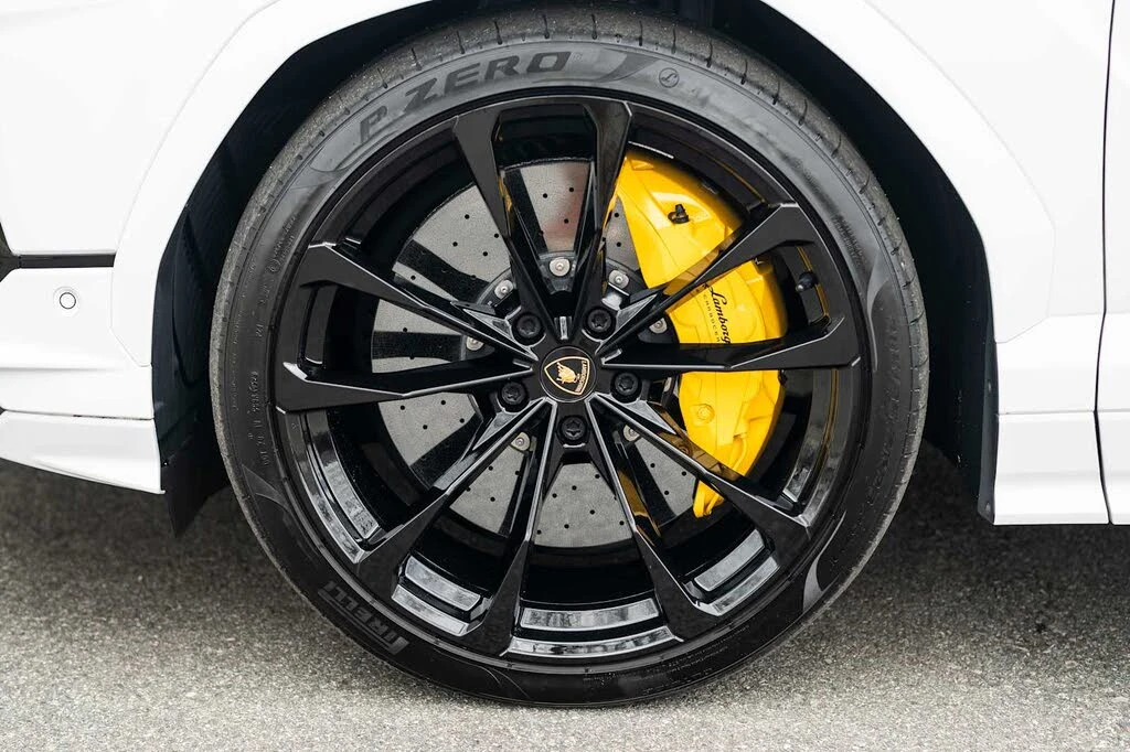 2023 Lamborghini Urus S - Image 18 of 31