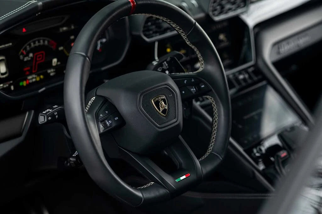 2023 Lamborghini Urus S - Image 5 of 31