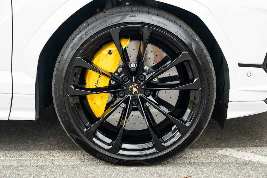 2023 Lamborghini Urus S - Image 7 of 31