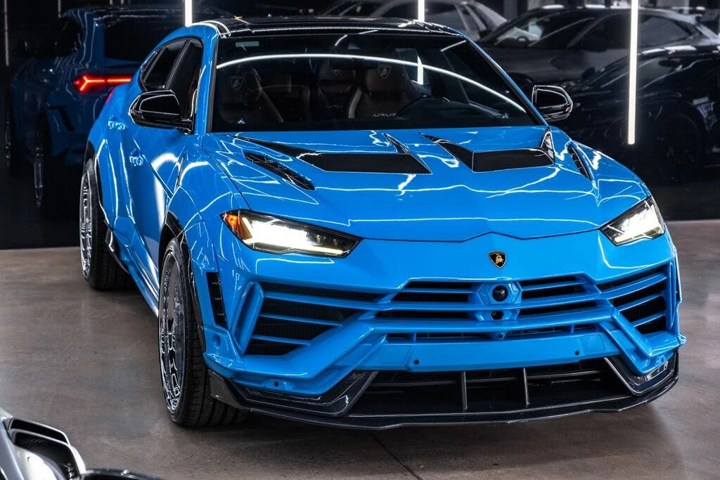 2023 Lamborghini Urus S - Image 2 of 31