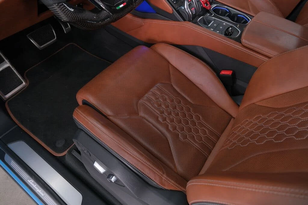 2023 Lamborghini Urus S - Image 9 of 31