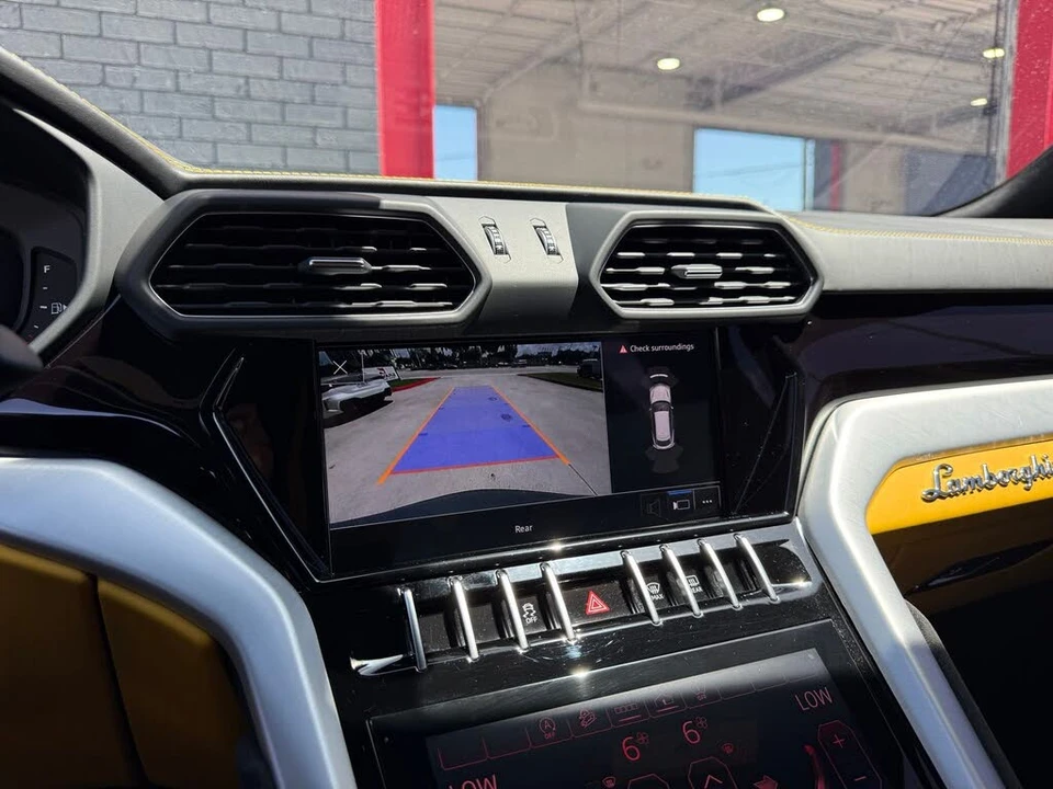 2023 Lamborghini Urus S - Image 31 of 31
