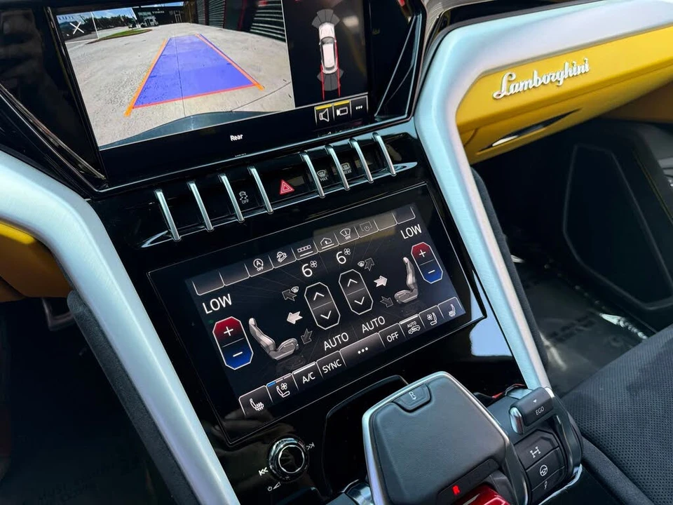 2023 Lamborghini Urus S - Image 27 of 31