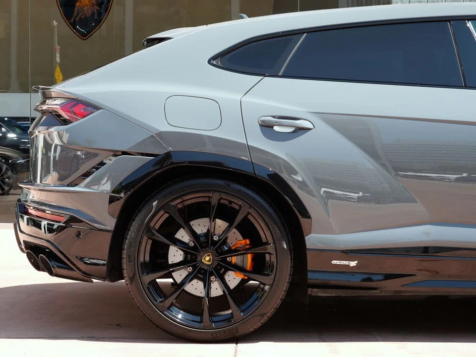 2023 Lamborghini Urus S - Image 25 of 28