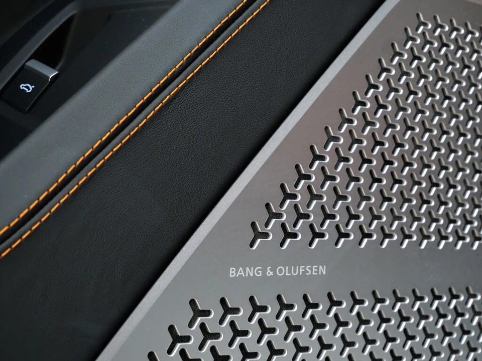 2023 Lamborghini Urus S - Image 15 of 28