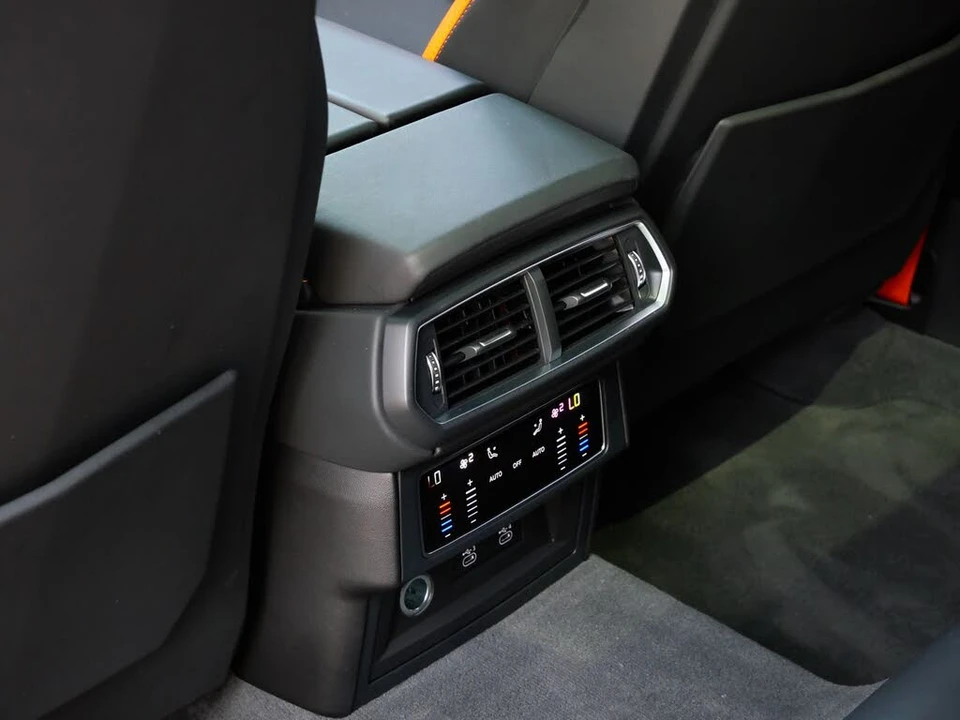 2023 Lamborghini Urus S - Image 18 of 28