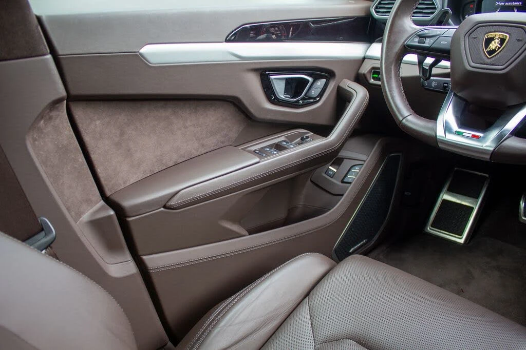 2023 Lamborghini Urus S - Image 17 of 21