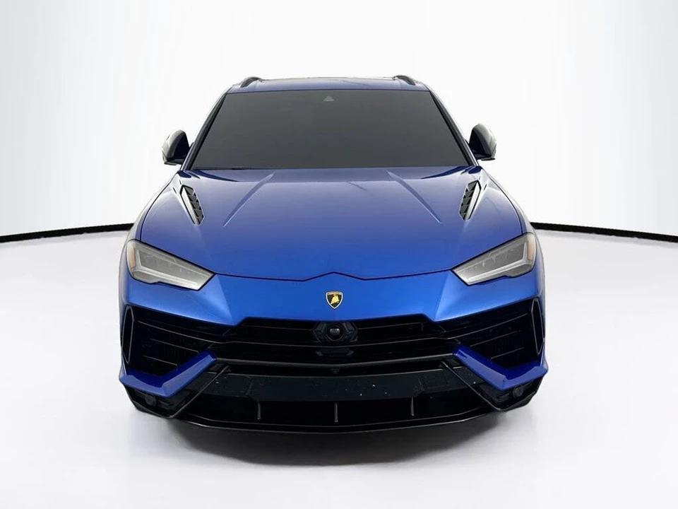 2023 Lamborghini Urus S - Image 2 of 31