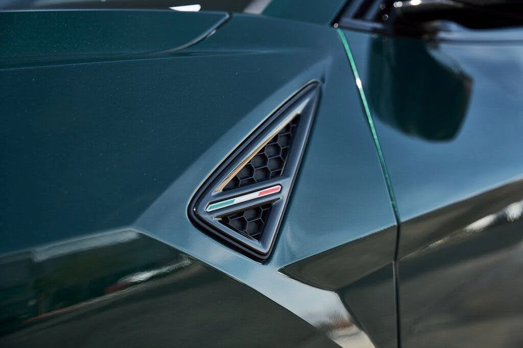 2023 Lamborghini Urus S - Image 9 of 31
