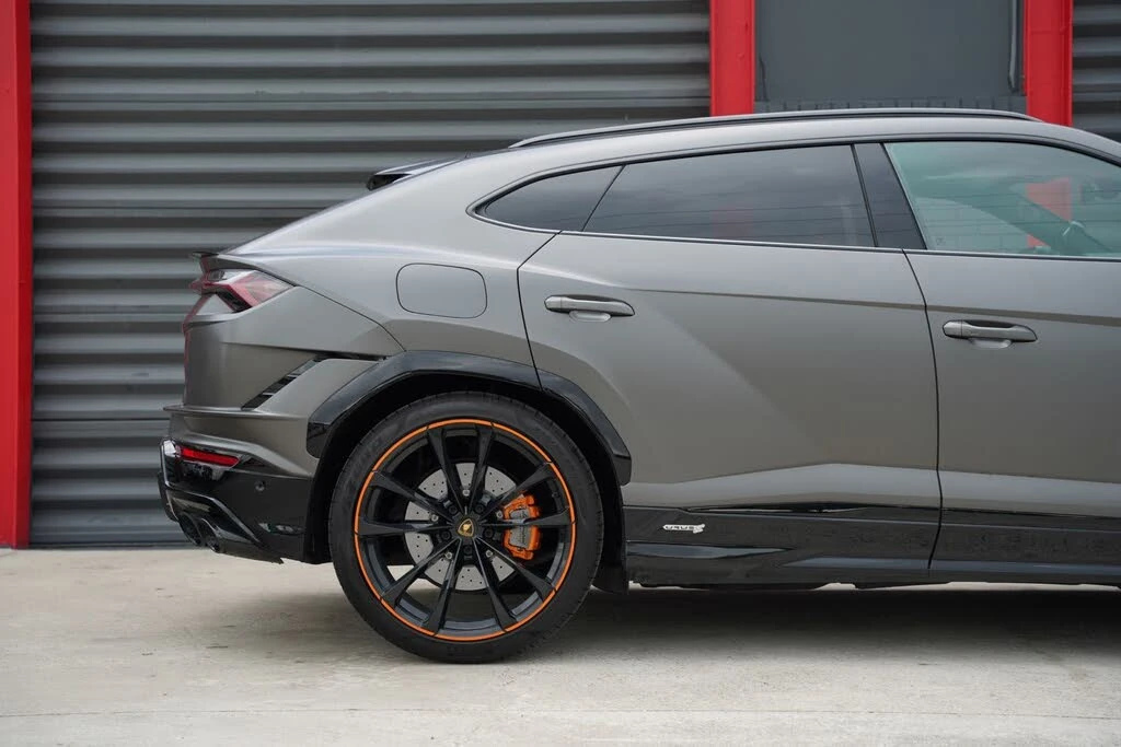 2023 Lamborghini Urus S - Image 3 of 31