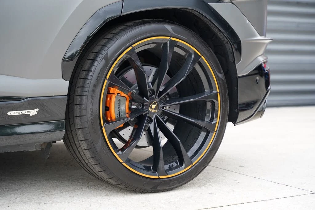 2023 Lamborghini Urus S - Image 11 of 31