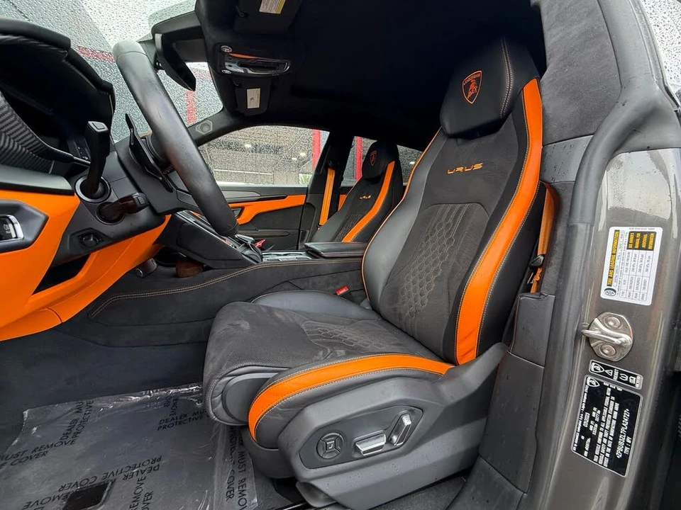 2023 Lamborghini Urus S - Image 13 of 31