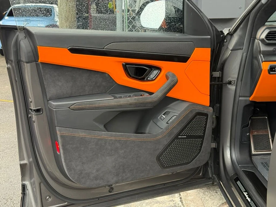 2023 Lamborghini Urus S - Image 12 of 31