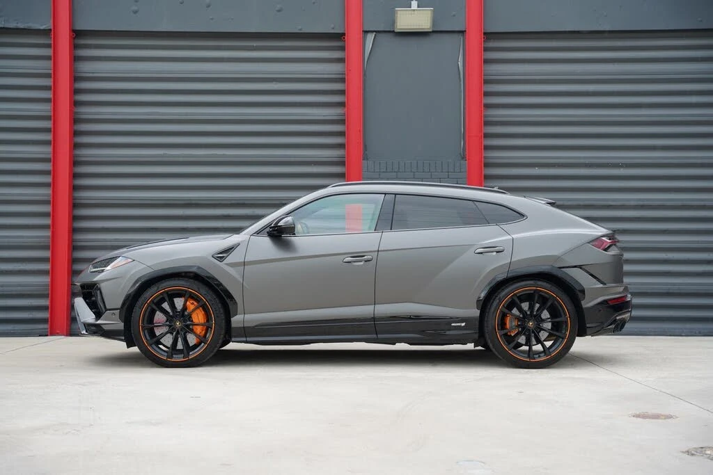 2023 Lamborghini Urus S - Image 10 of 31