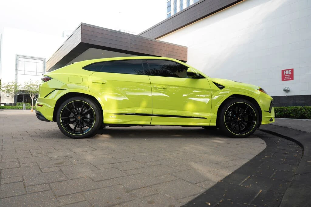 2023 Lamborghini Urus S - Image 5 of 22