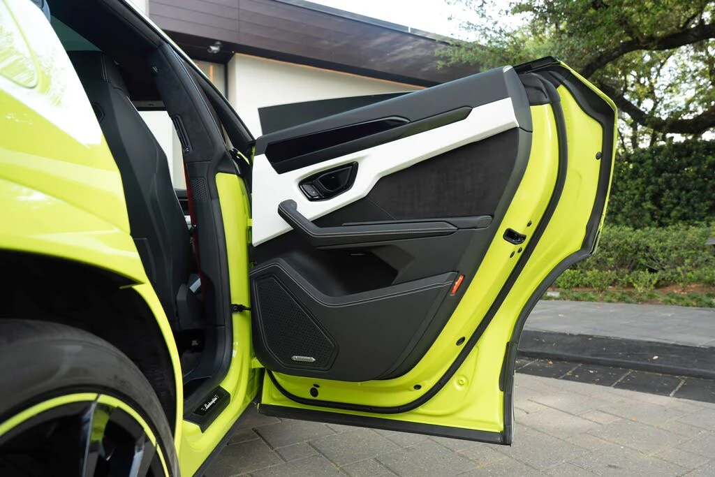 2023 Lamborghini Urus S - Image 17 of 22