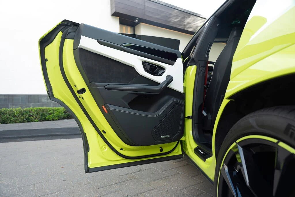 2023 Lamborghini Urus S - Image 9 of 22