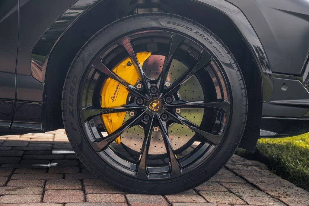 2023 Lamborghini Urus S - Image 15 of 31