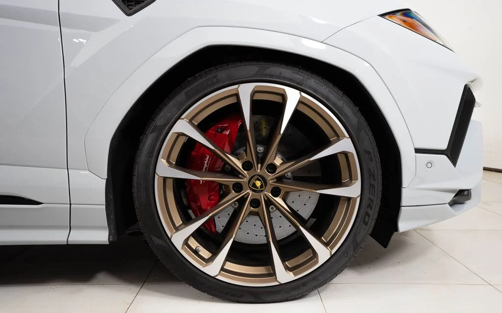2023 Lamborghini Urus S - Image 13 of 22