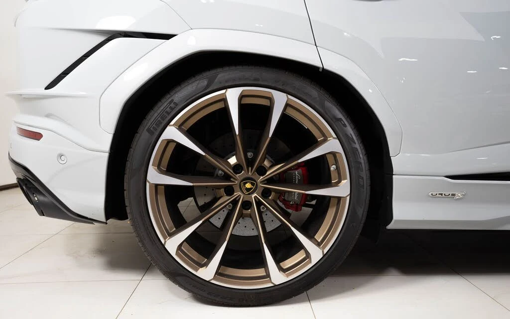 2023 Lamborghini Urus S - Image 12 of 22