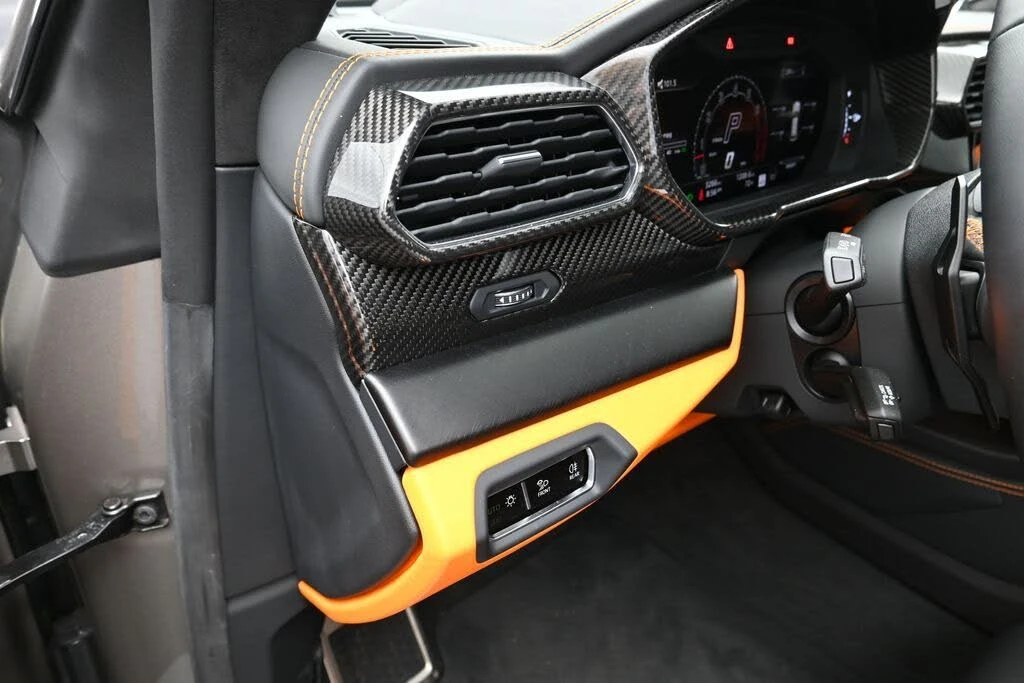 2023 Lamborghini Urus S - Image 16 of 31