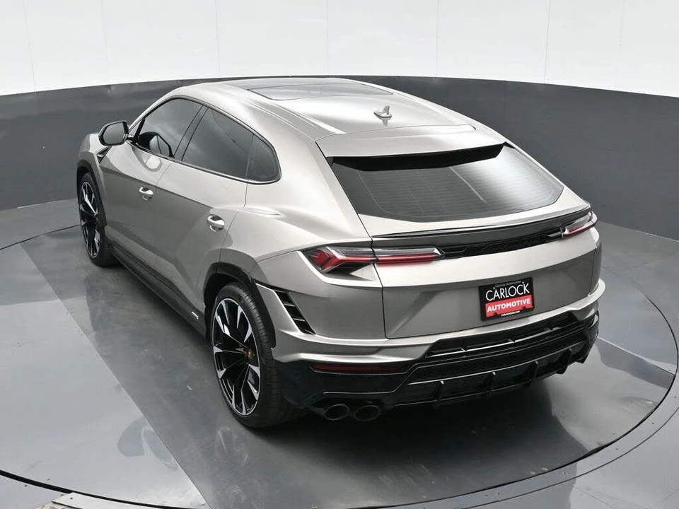 2023 Lamborghini Urus S - Image 28 of 31
