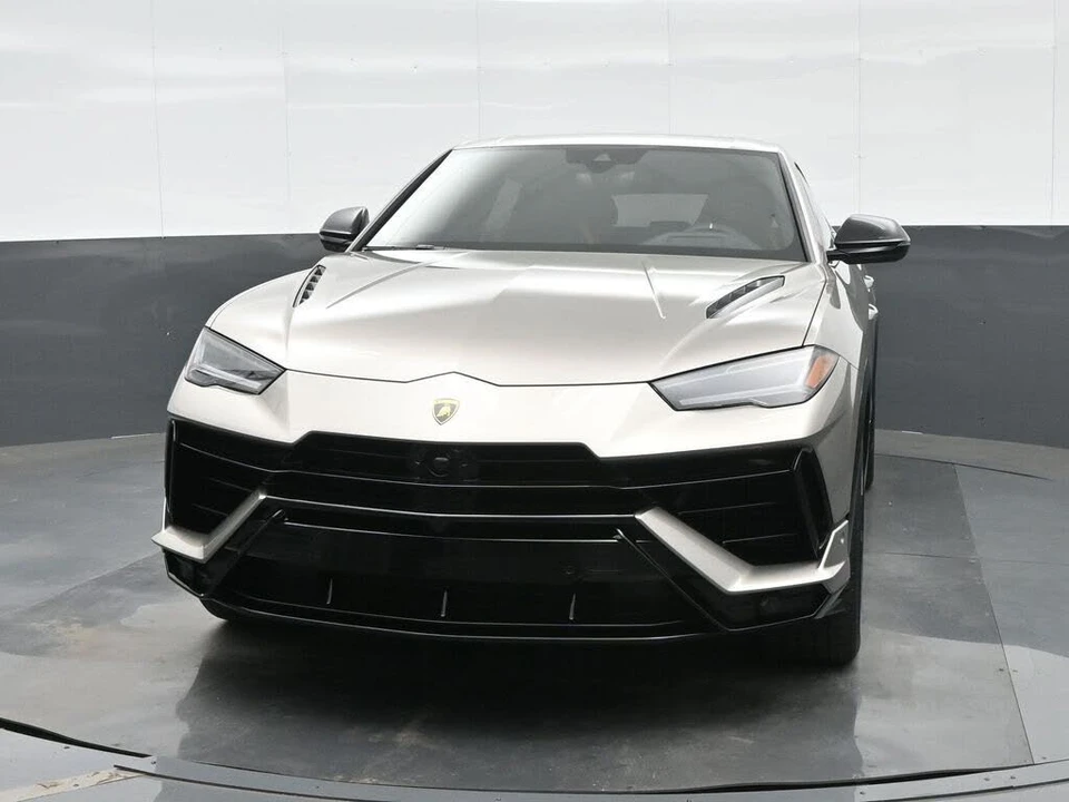 2023 Lamborghini Urus S - Image 12 of 31